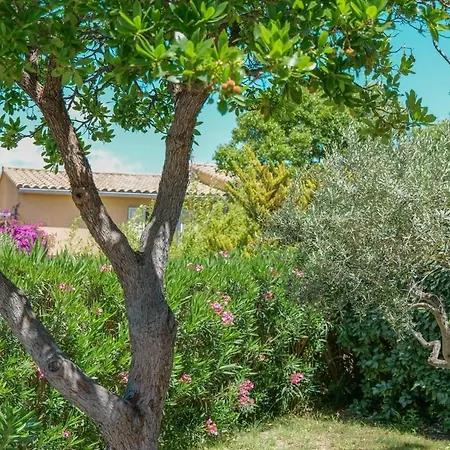 Hotel apartamentowy Guddelmoni, Piscines Chauffees Propriano (Corsica)