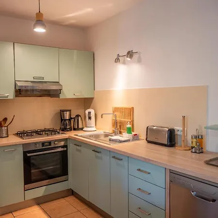 Hotel apartamentowy Guddelmoni, Piscines Chauffees 3*